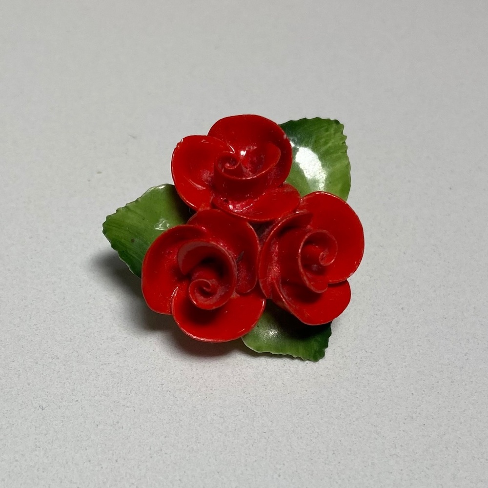 Vintage Porcelain Red Roses Pin; Cara China, Staffordshire, England